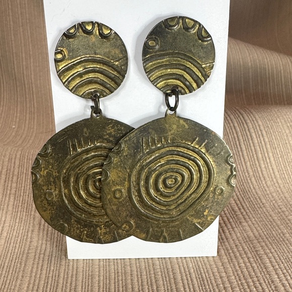 Jewelry - Artisan Brass Circle Earrings